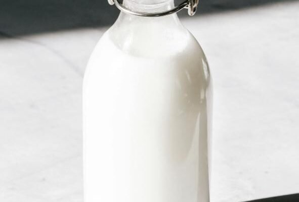 Essential Tips for Keeping Breastmilk Cold While Traveling