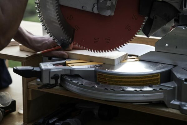 Circular Saw vs Table Saw: Understanding the Key Differences